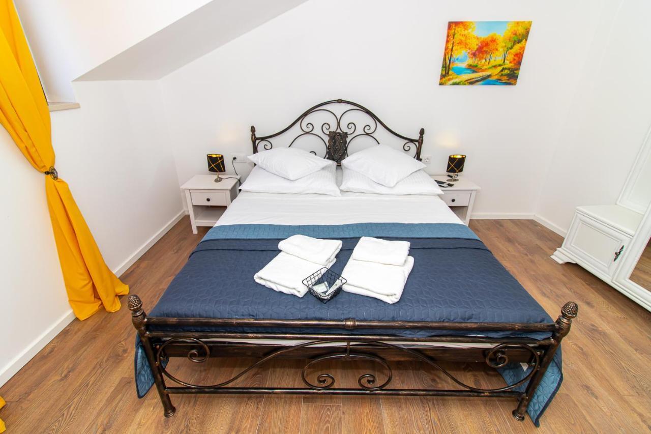 Luxury Apartments Iris Mostar Exterior photo